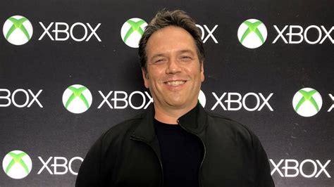 phil spencer salary